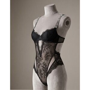 Victoria's Secret bodysuit black XS Shine Strap Teddy very sexy rhinestone New